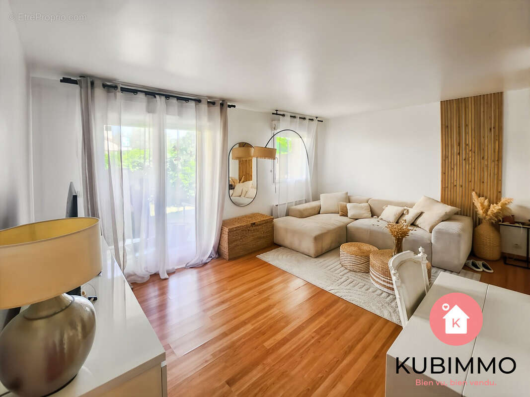 Appartement à ROISSY-EN-BRIE