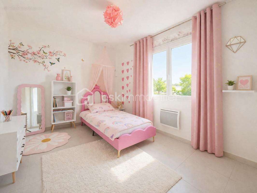 Maison à SAINT-HILAIRE-DE-BRETHMAS