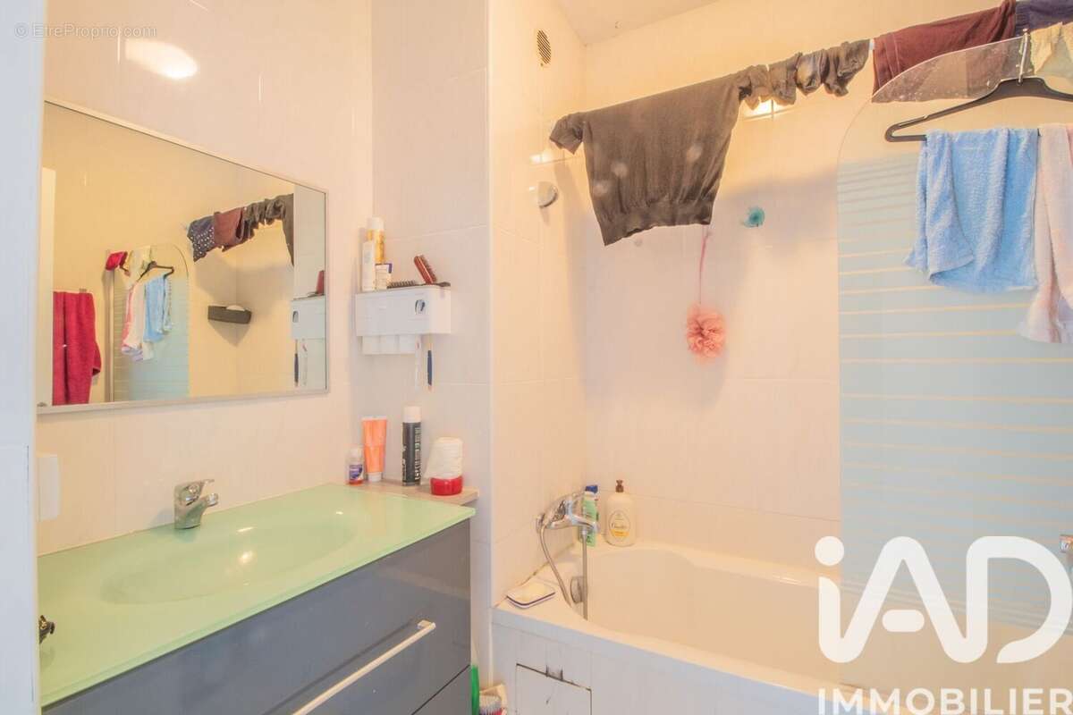 Photo 4 - Appartement à EPINAY-SUR-SEINE