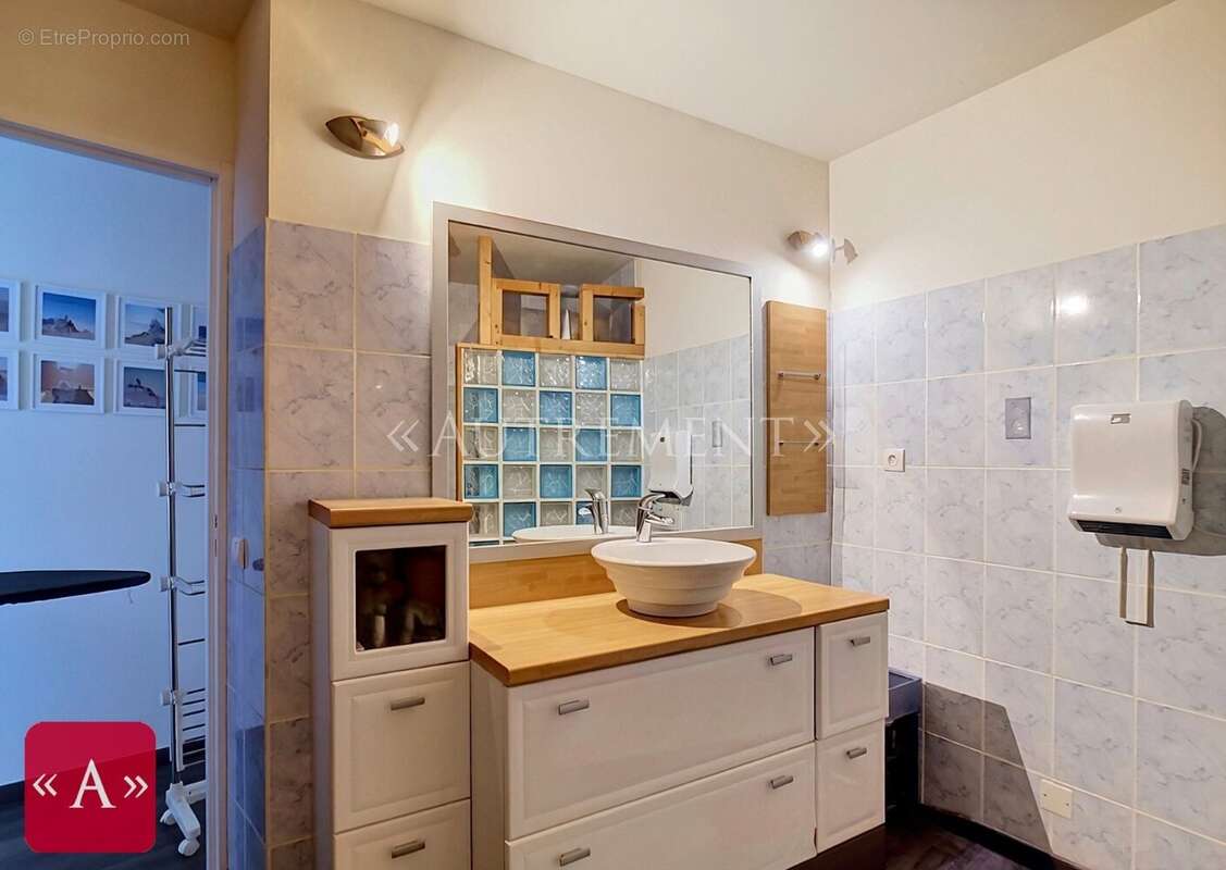 Maison T3 rénovée au coeur de Salvagnac. - photo 8
