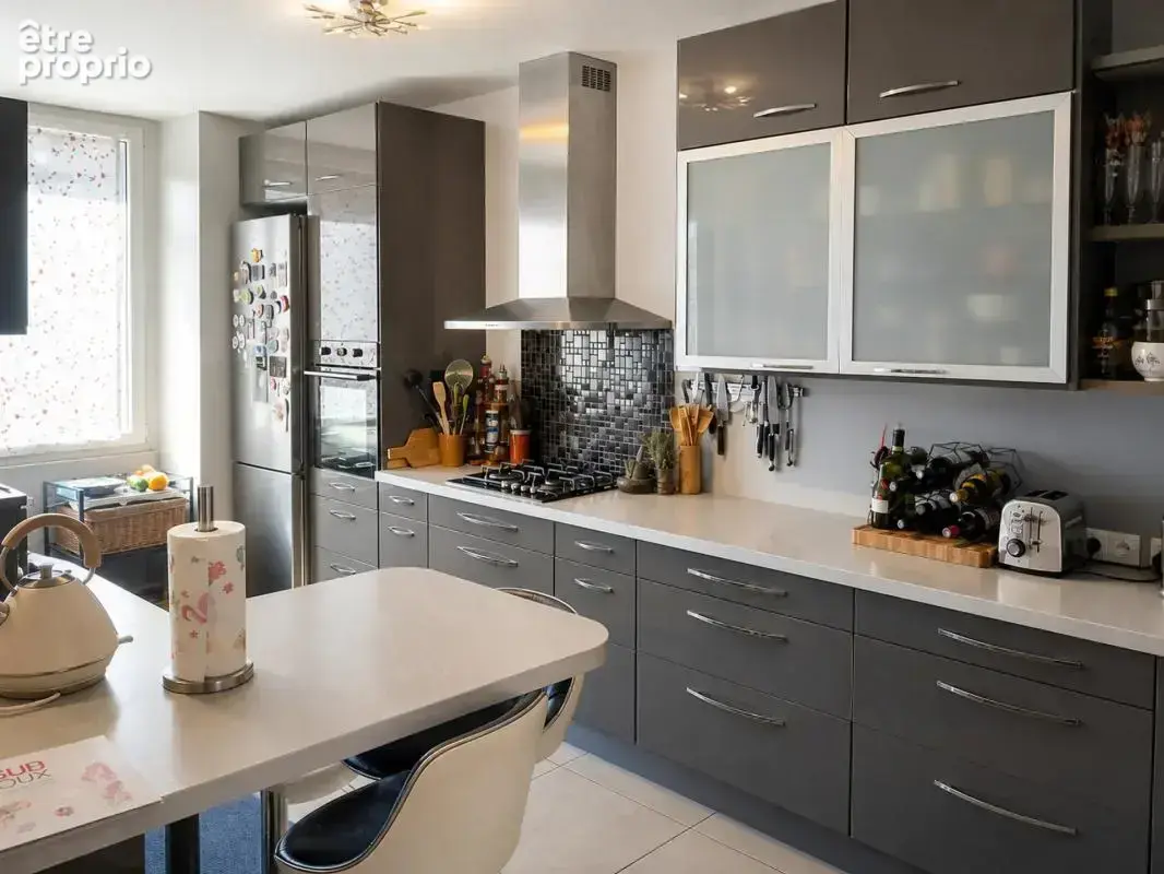 Maison de 5 pièces de 118 m² à Bourgoin-Jallieu - photo 9