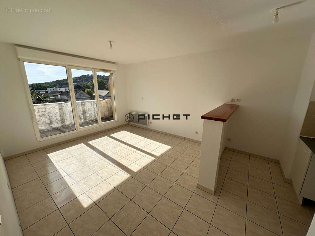 Appartement à TERRASSON-LAVILLEDIEU