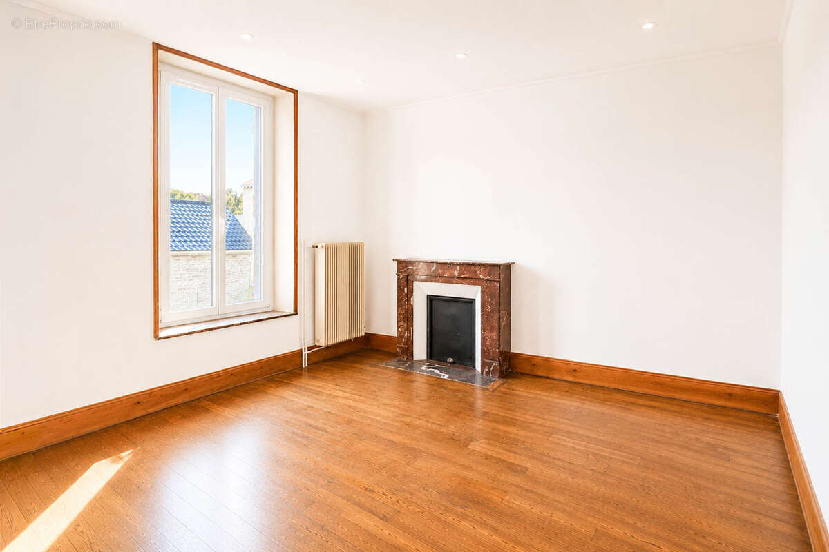 Appartement à CHARLEVILLE-MEZIERES