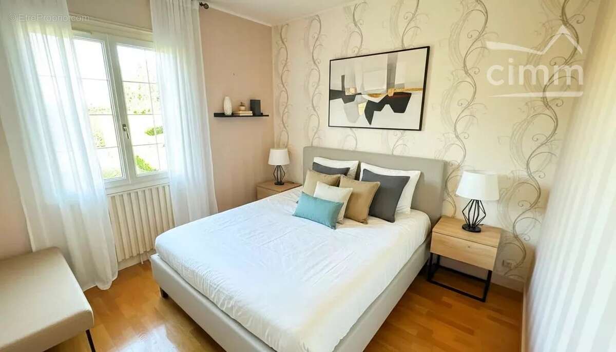 Maison à LA CHAPELLE-VENDOMOISE