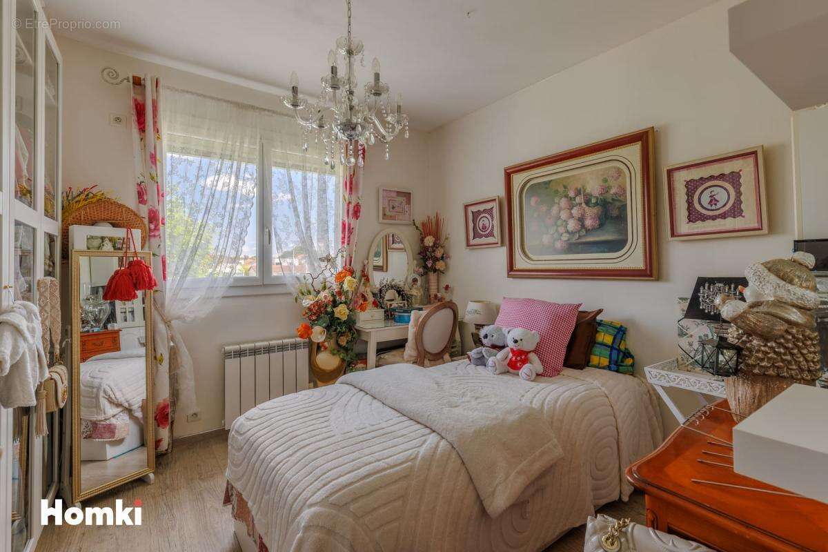 Appartement à SAINT-SYMPHORIEN-D'OZON