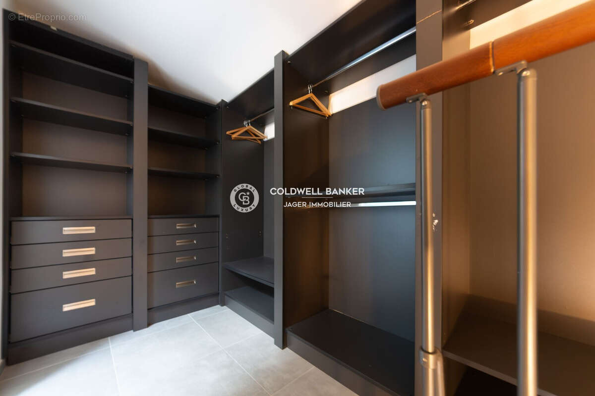 Appartement à GRIMAUD