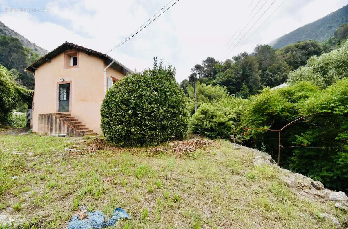 Maison à LA TRINITE