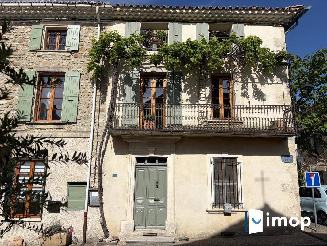 Maison à TULETTE