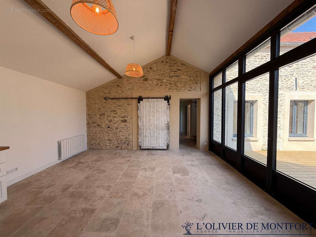 Maison à MONTFORT-L'AMAURY