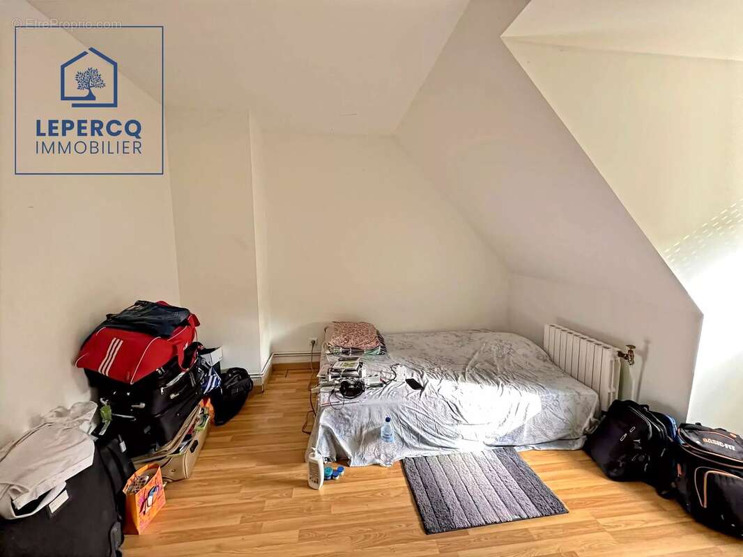 Maison à PIERREFONDS