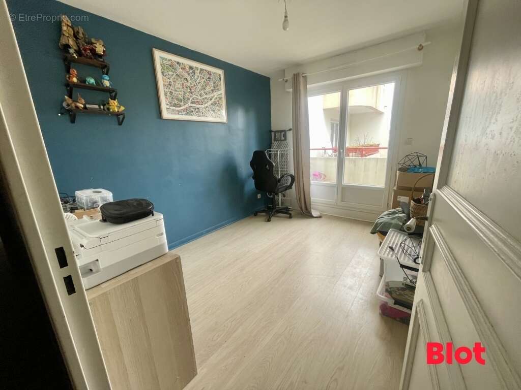 Appartement à REZE