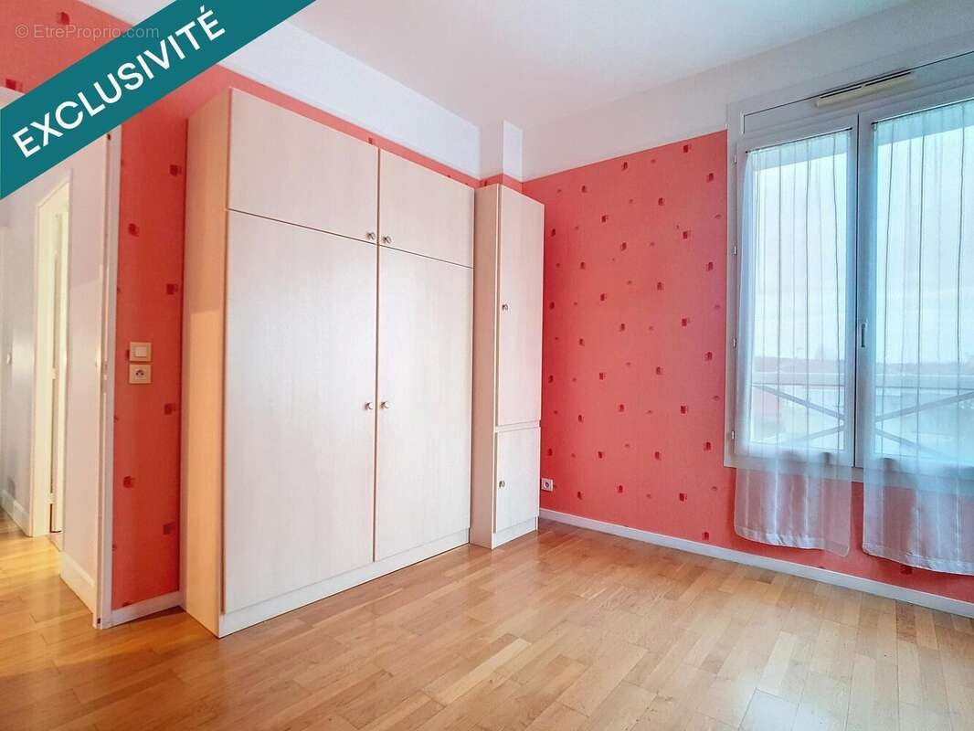 Photo 6 - Appartement à SAINT-MAUR-DES-FOSSES