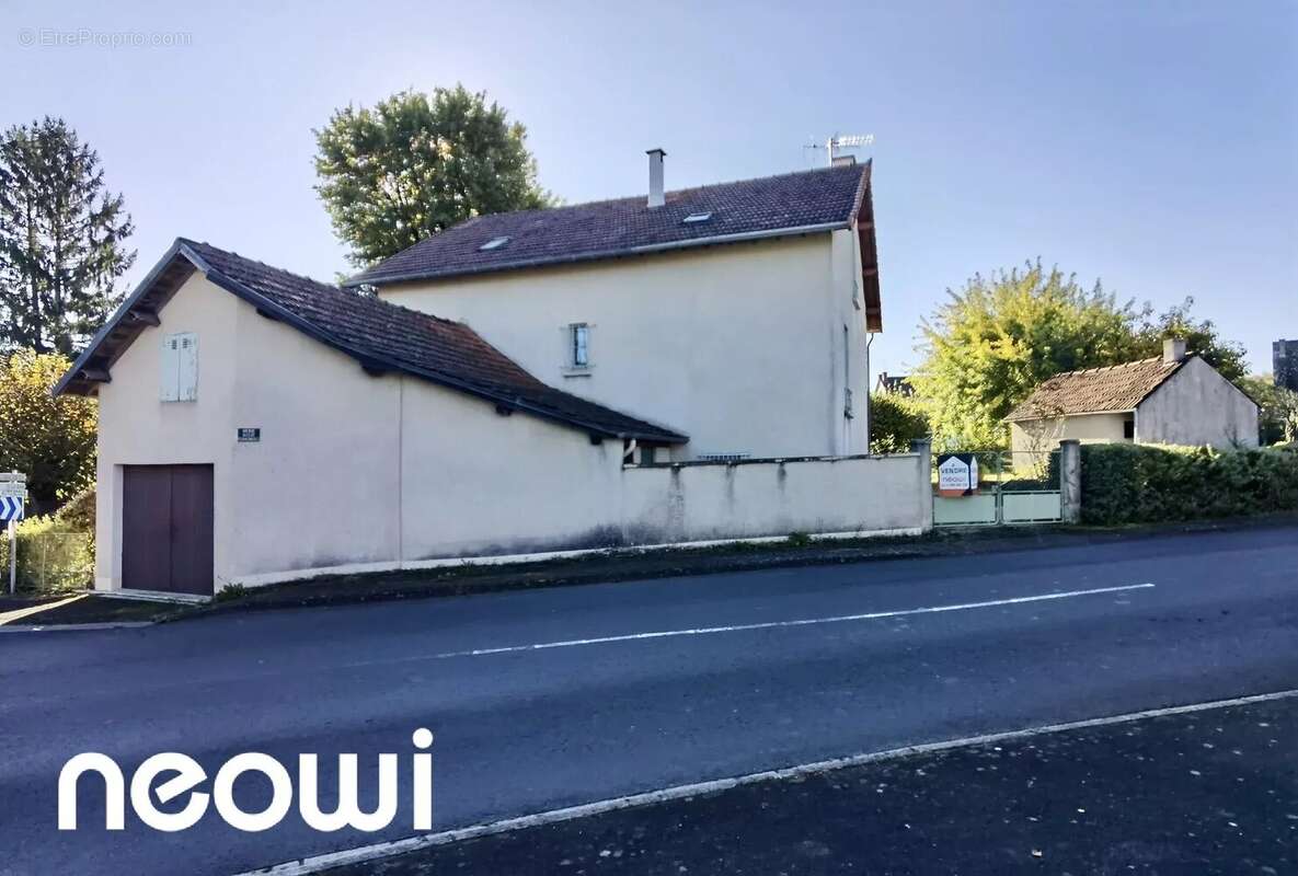 Maison à YTRAC