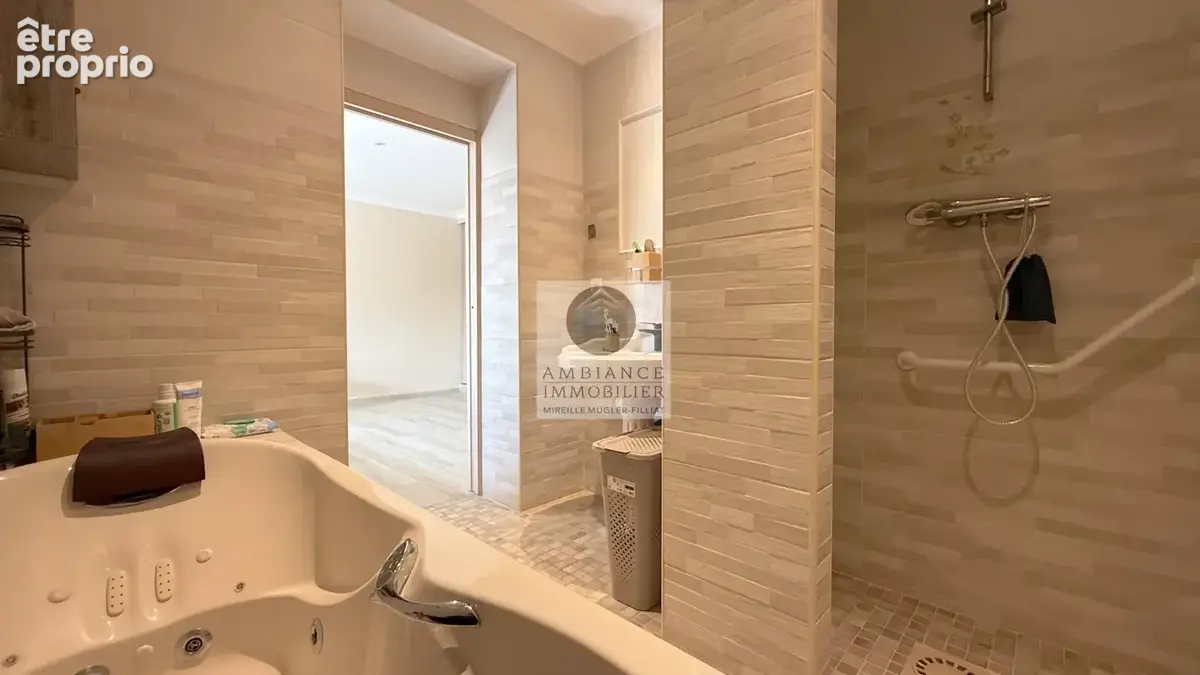 Maison avec piscine proche centre-ville - photo 16