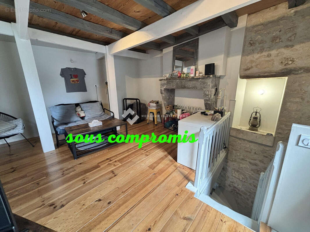Maison à MIGNE-AUXANCES