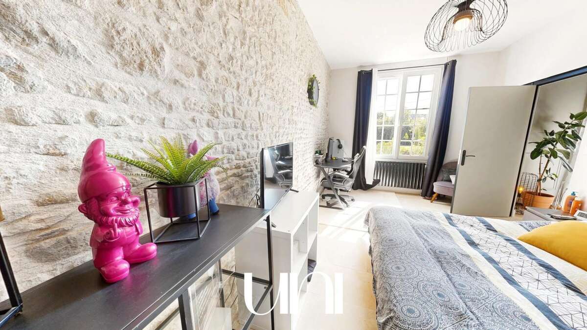 Maison 7 pièces de 230m² avec gîte indépendant - BAYEUX - photo 25