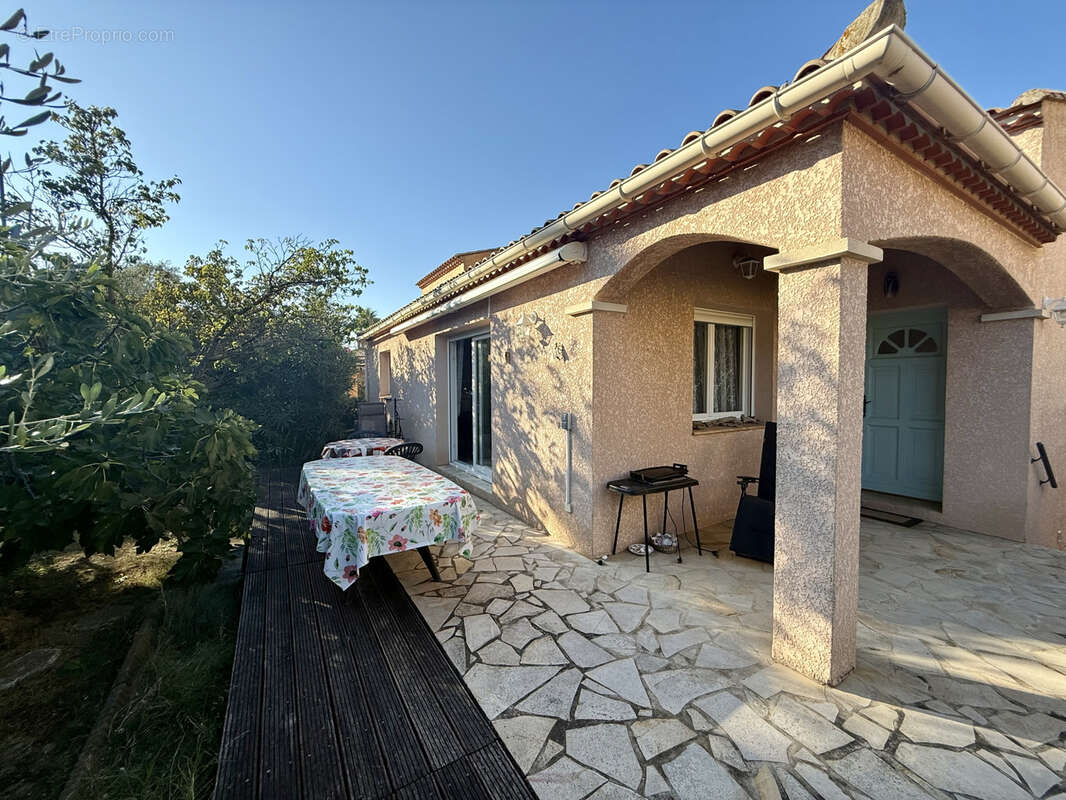 Maison à AIGUES-MORTES