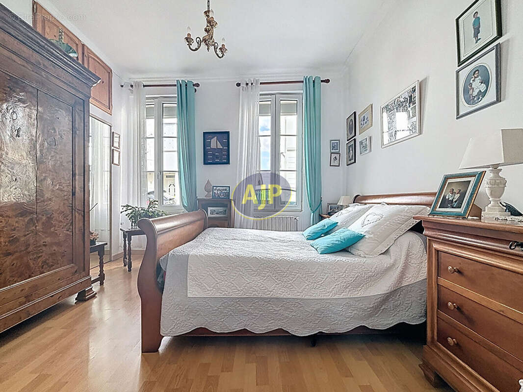 Maison à ROCHEFORT