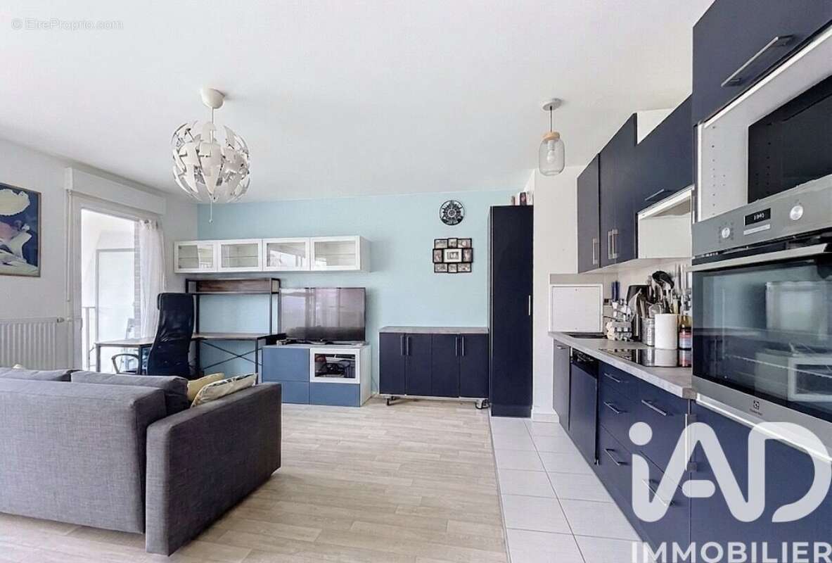 Photo 2 - Appartement à CHOISY-LE-ROI