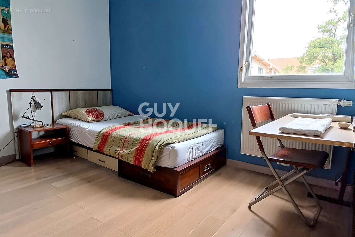 EPONE -  Maison de 2020,  5 chambres - photo 9