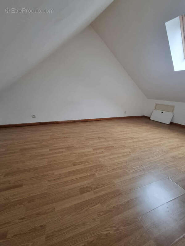 Appartement à ATHIES-SOUS-LAON