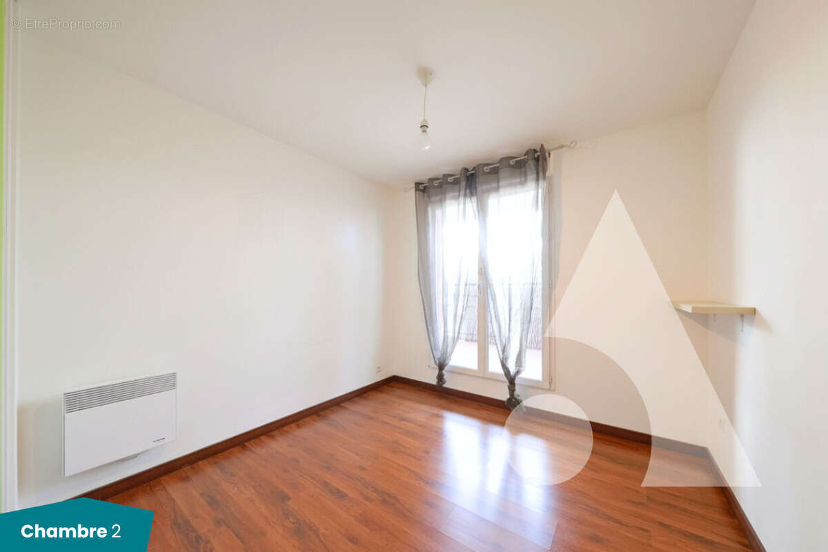 Appartement à CORBEIL-ESSONNES