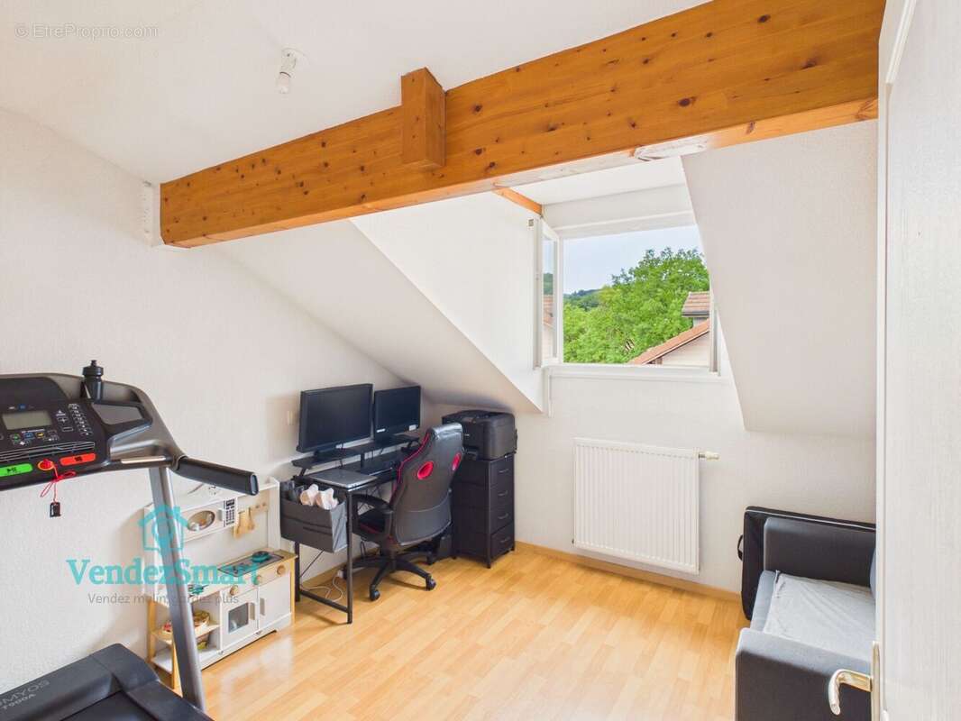 Photo 6 - Appartement à VIRY