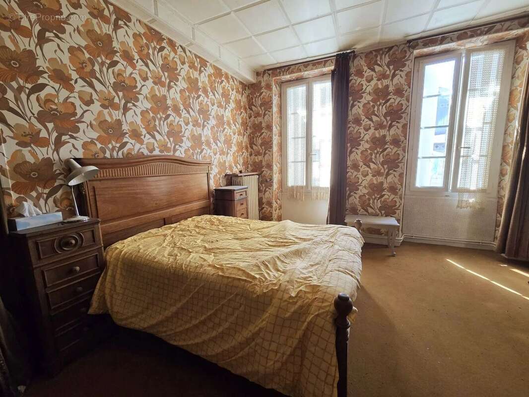 Bastide de Monségur ( Gironde ) - photo 11
