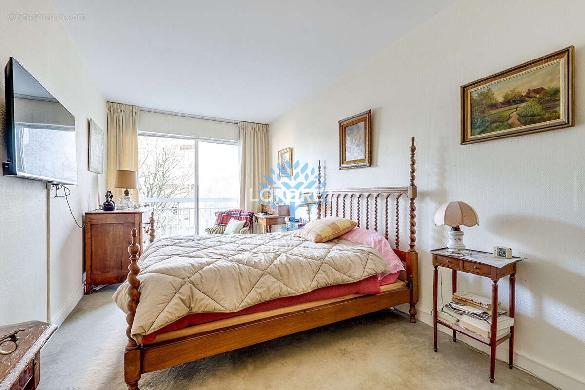 Appartement à PARIS-19E