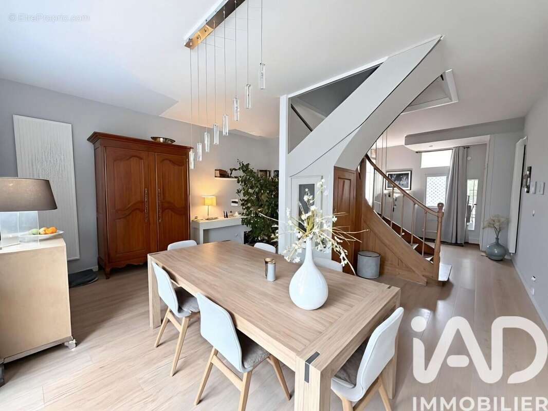 Photo 5 - Maison à LA ROCHELLE