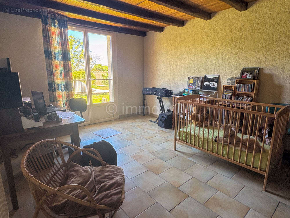 Maison à SAUZE-VAUSSAIS