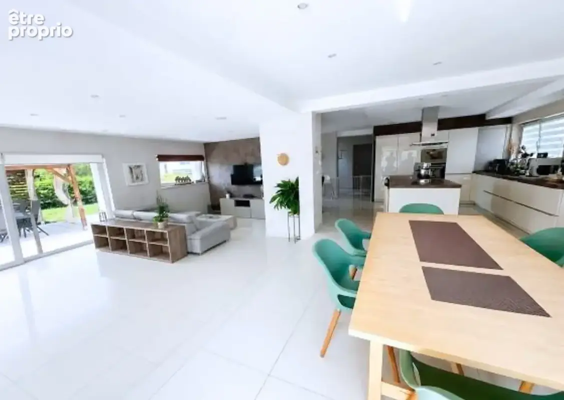 Maison contemporaine de 172 m² habitables - photo 4