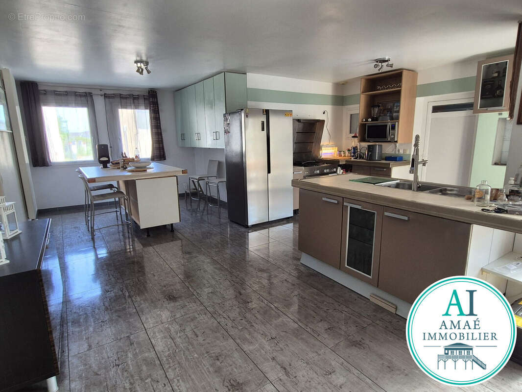 T5_Cuisine aménagée et équipée - Appartement à EYSINES