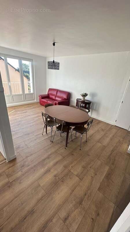 Appartement à LE LUDE