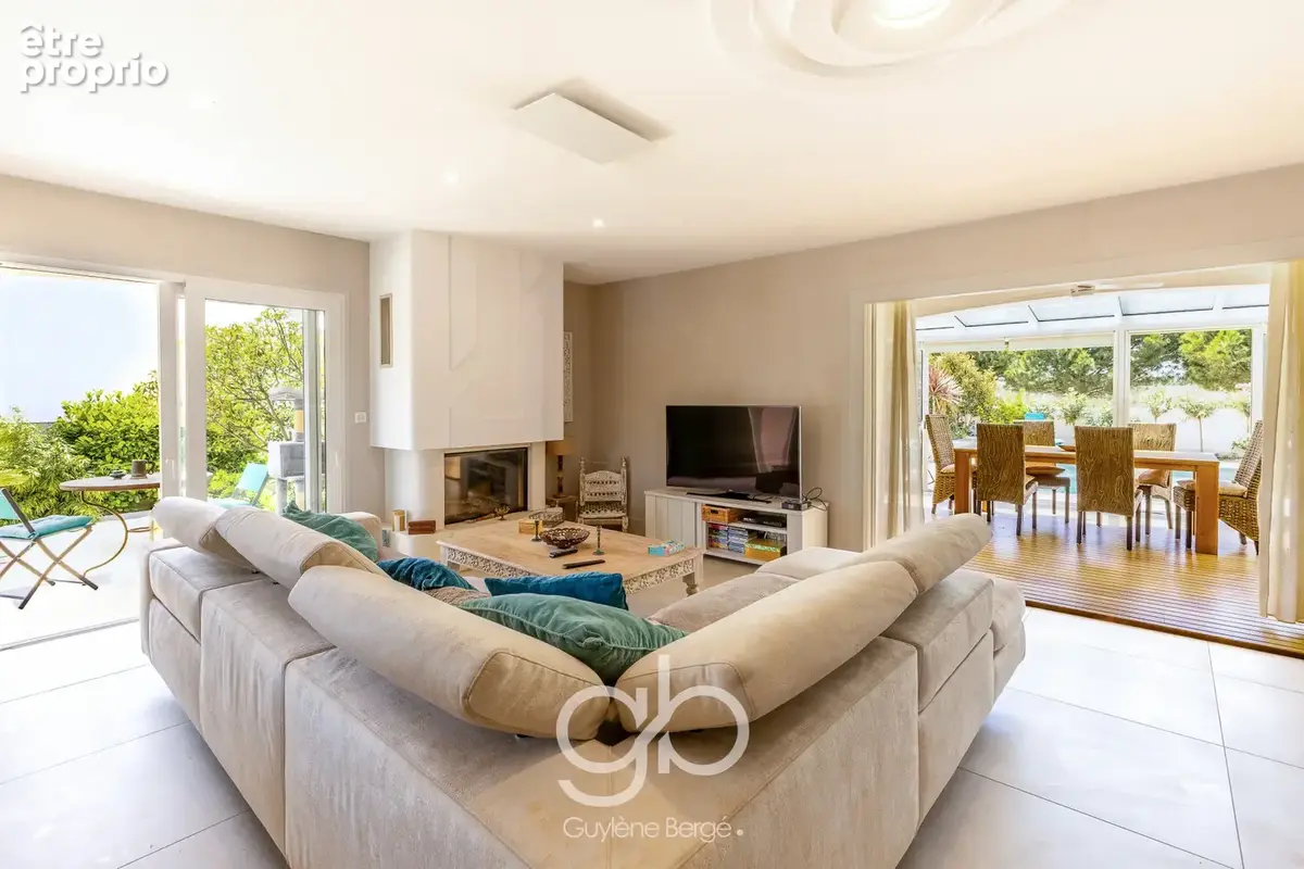 Villa d'exception 230 m2 plain-pied avec piscine & jacuzzi  Lattes - photo 12