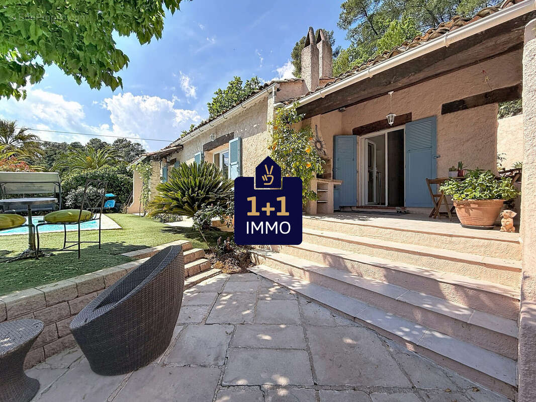 Maison à LA MOTTE