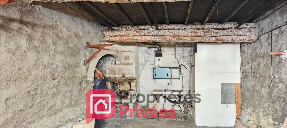 MANDAT EXCLUSIF - Maison à rénover - Centre historique - photo 10