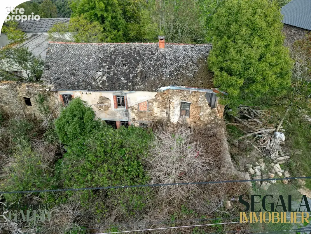 Ancienne ferme à Mirandol — huile de coude à prévoir - photo 7