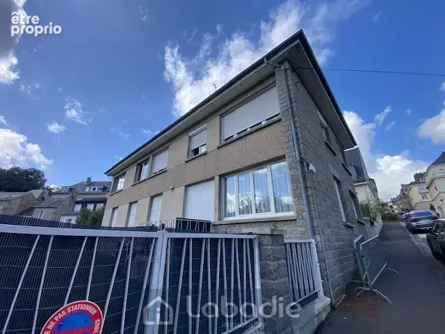 NOUVEAU ! Hyper centre ville - appartement - 55m2 - 1er étage - photo 1