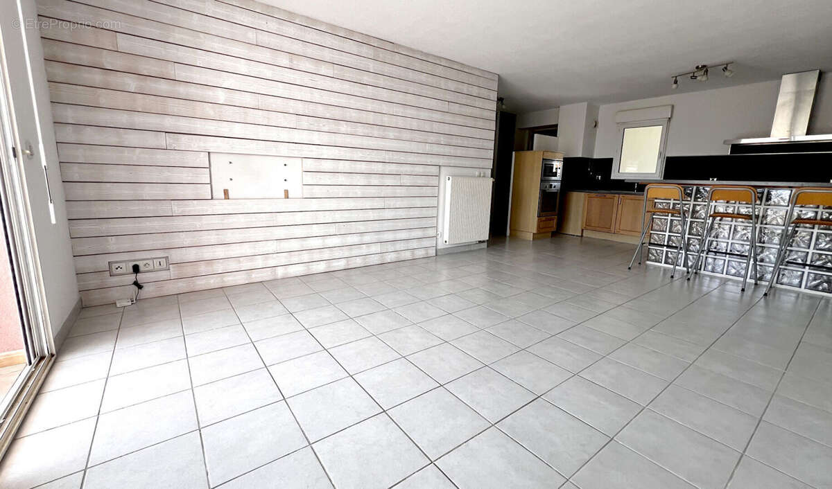 Appartement à SALON-DE-PROVENCE