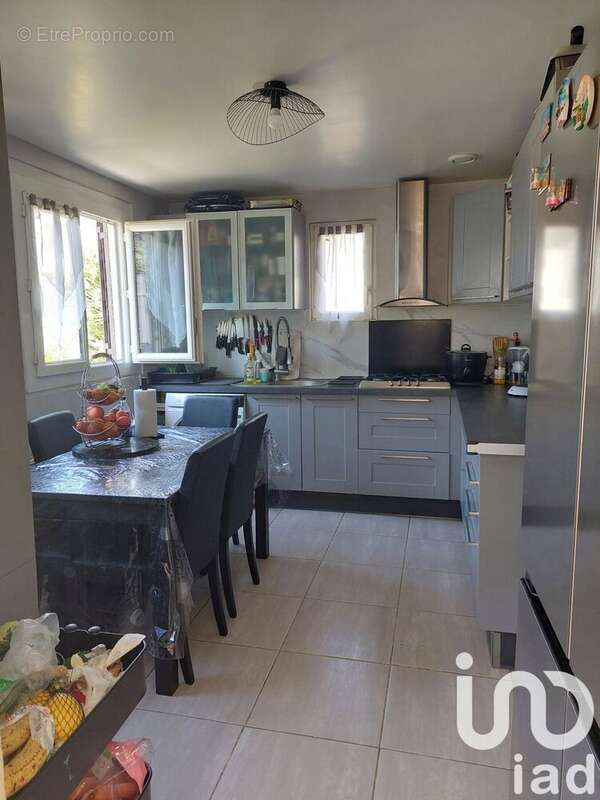 Photo 2 - Maison à VILLIERS-LE-BEL