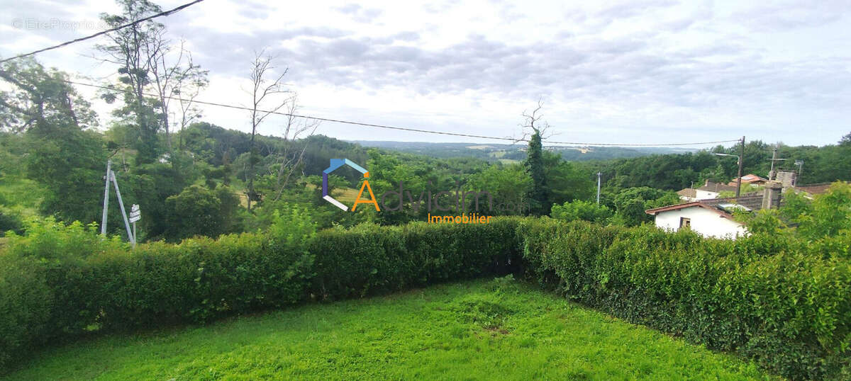 Maison 147 m² à Cocumont  - photo 2