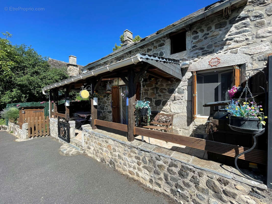 Jolie maison de campagne a saint-etienne de chomeil - photo 14