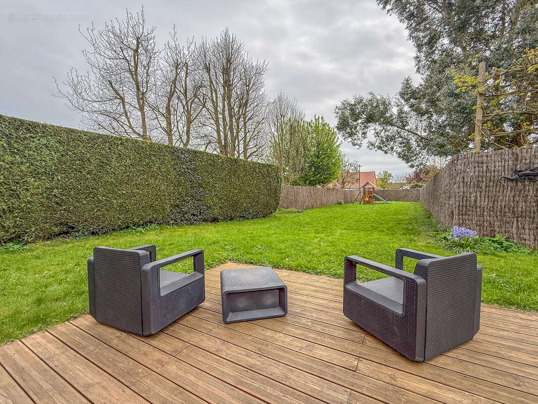 Maison à PERONNE-EN-MELANTOIS