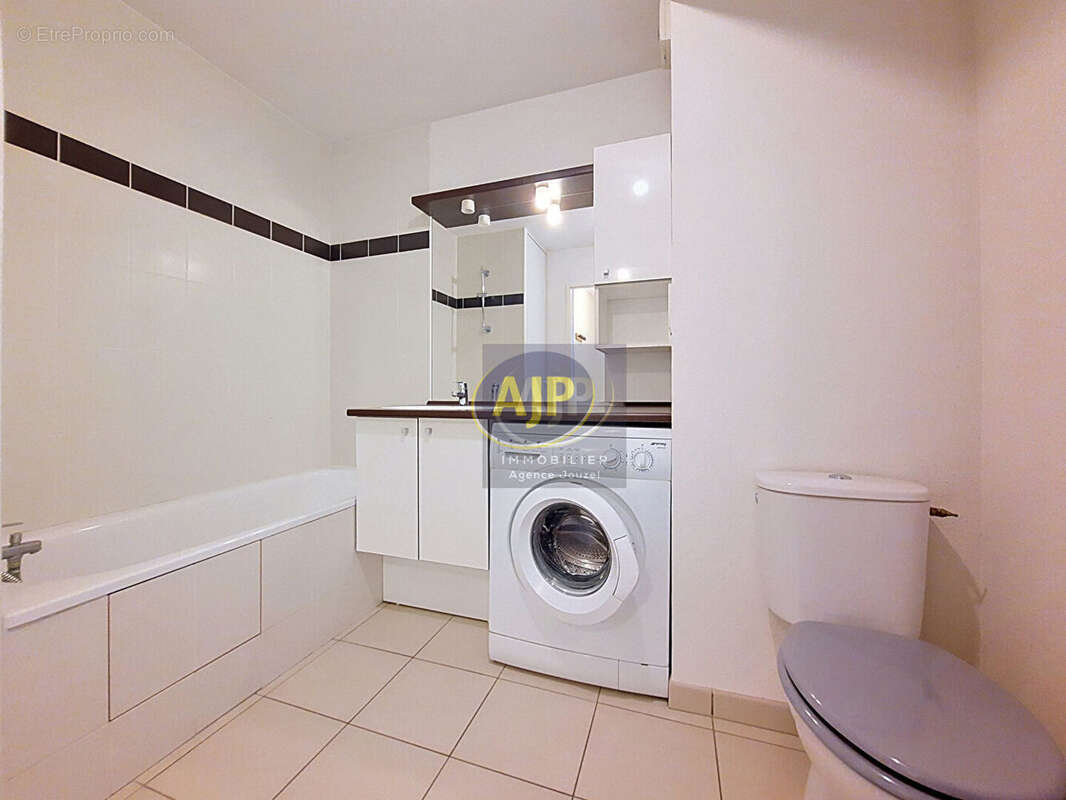 Appartement à SAINT-SEBASTIEN-SUR-LOIRE