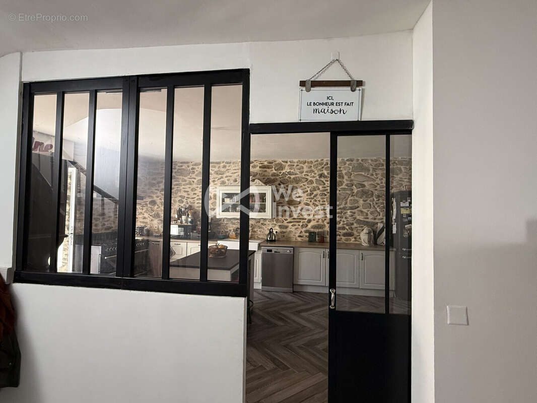 Maison 245 m² à Mazamet  - photo 3