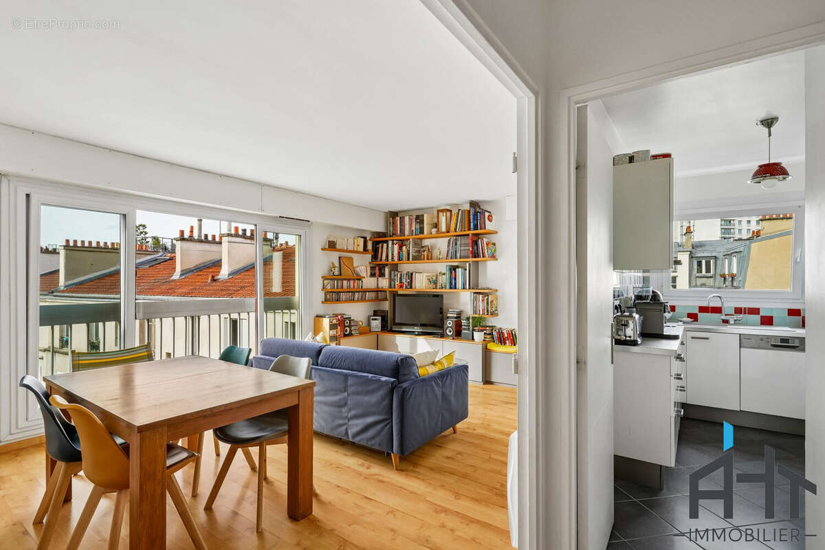 Appartement à PARIS-12E