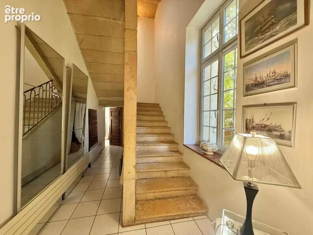 Dijon Sud, Vieux Chenôve, demeure de prestige de 1745 sur terrain de 1822 m² - photo 13