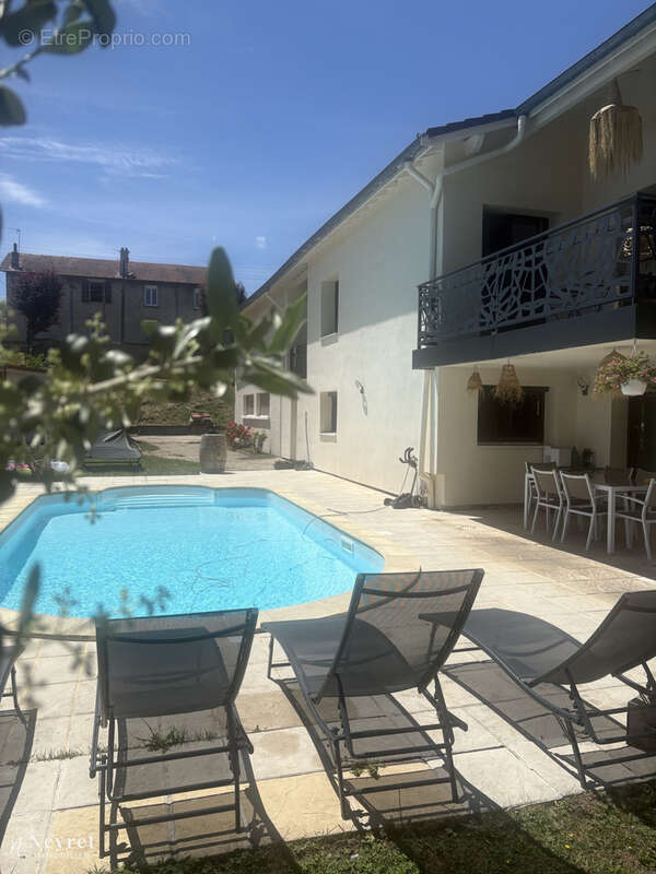 Maison à ROCHE-LA-MOLIERE