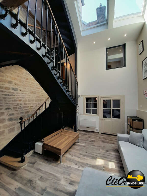 Maison 157 m² à Saint-Jean-De-Losne  - photo 7